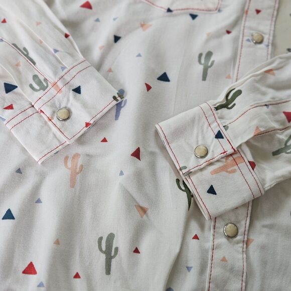 Wrangler Shirt Girls L Ivory Pearl Snap Rodeo Print Western Cowgirl Cactus NEW - Picture 7 of 12